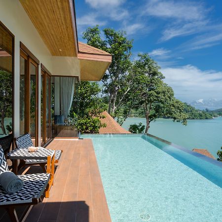 Sinae Phuket Hotel Eksteriør billede