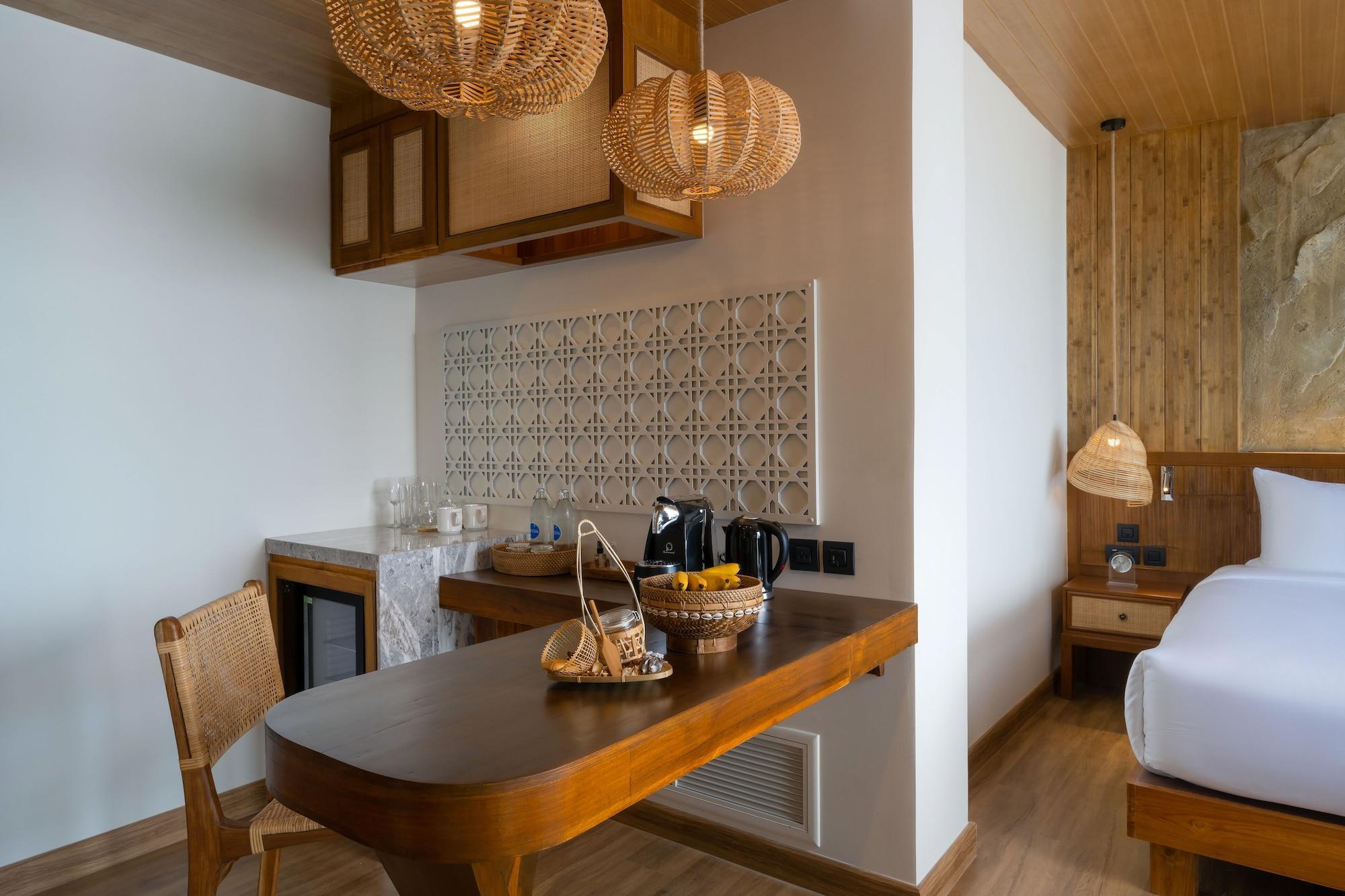 Sinae Phuket Hotel Eksteriør billede